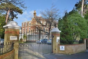 Photo 1- click for photo gallery